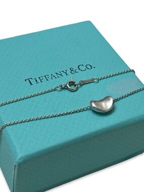Tiffany & Co. Sterling Silver Small Bean Pendant Necklace 14” chain